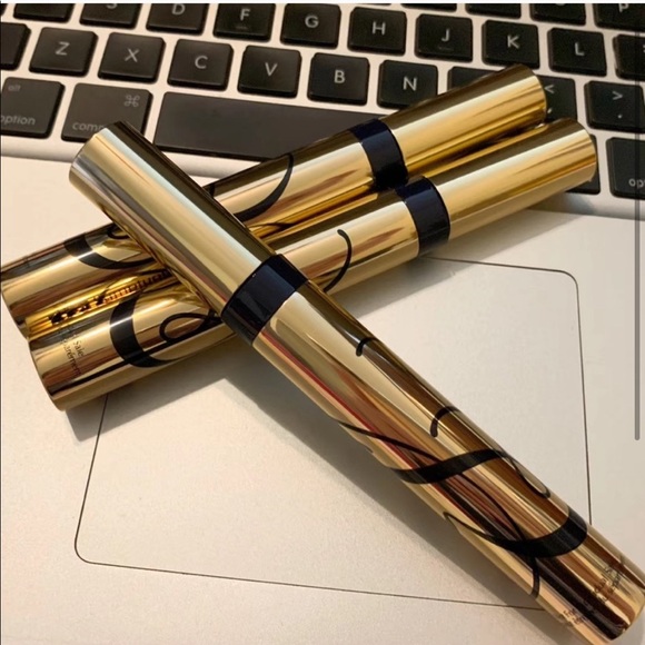 Two-piece Estée lauder mascara - Picture 4 of 5